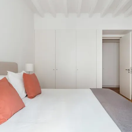 Luxury Santa Catarina Apartment Lisbon